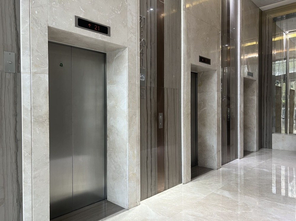 电梯厅1
